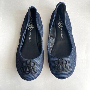 Blue Ballet Flats